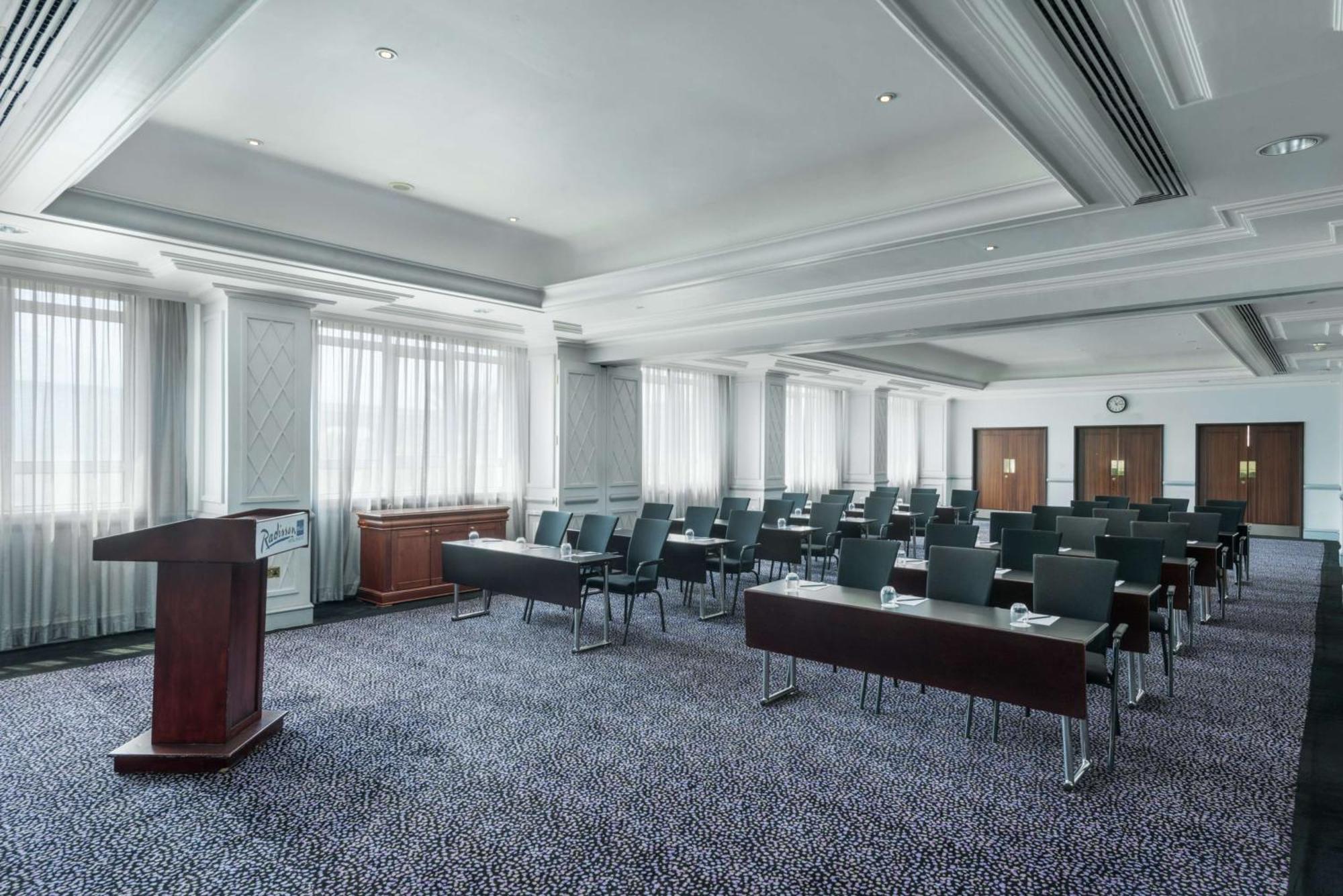 Radisson Blu Hotel, Masqat