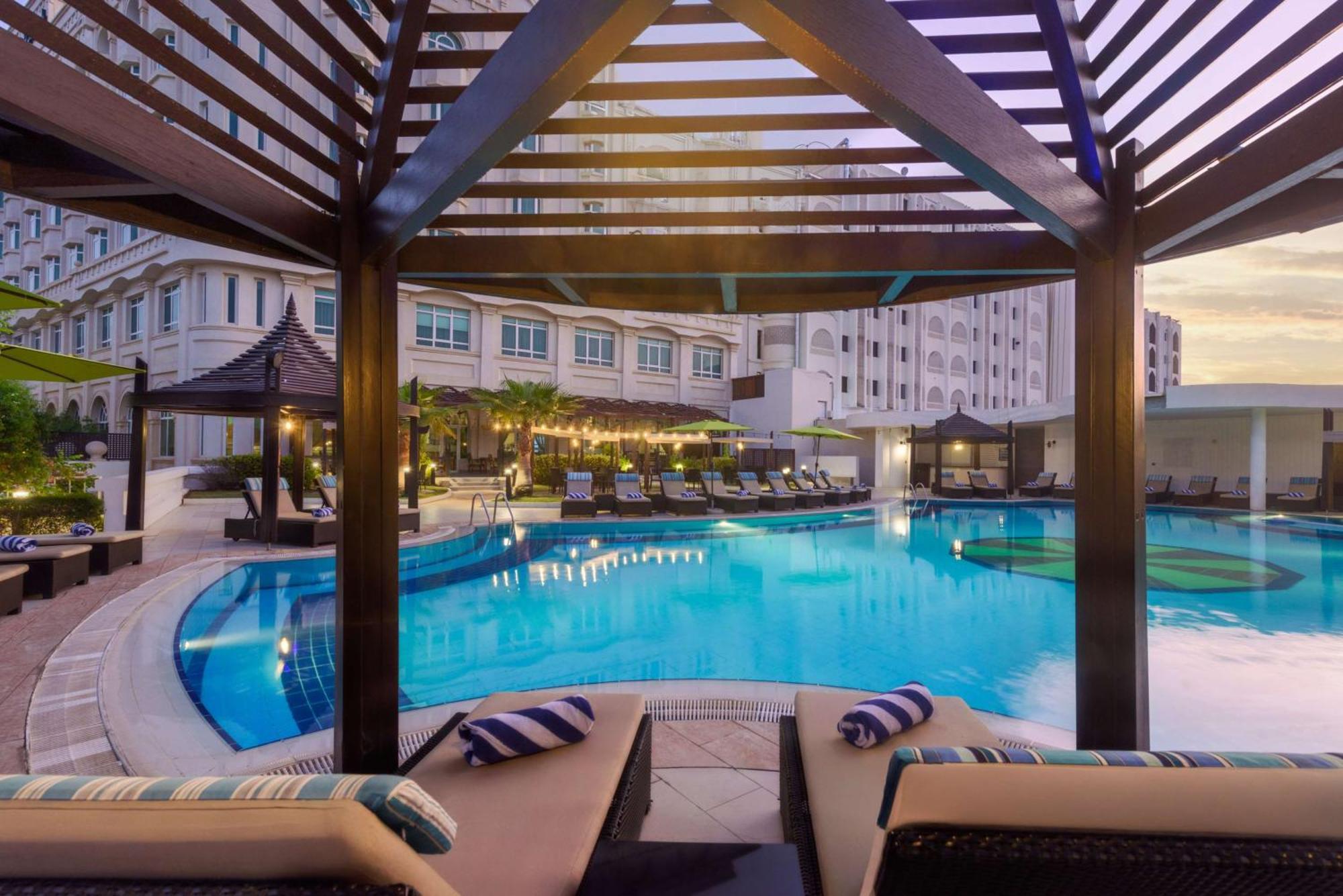 Radisson Blu Hotel, 4* Masqat