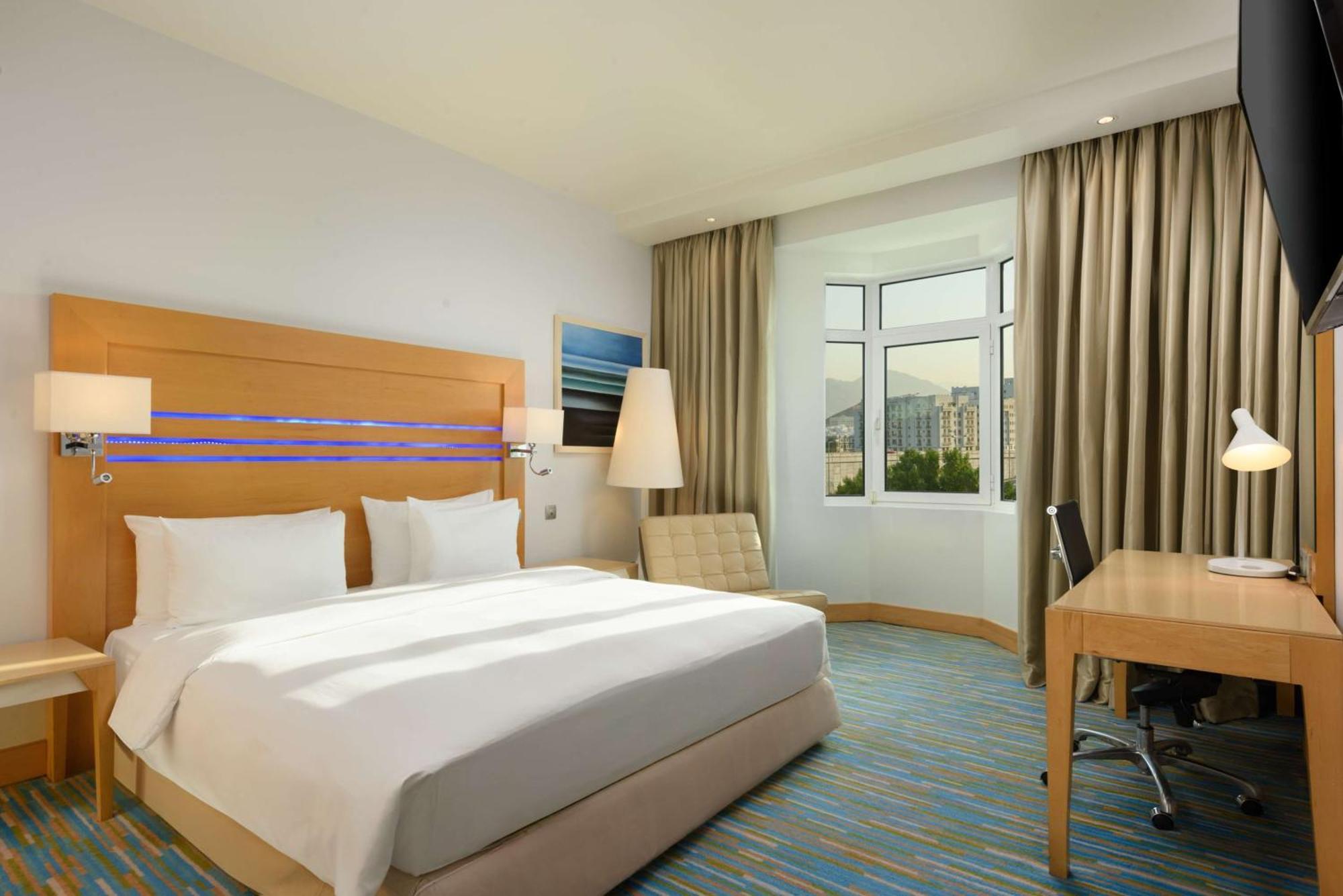 Radisson Blu Hotel, Hotel Masqat