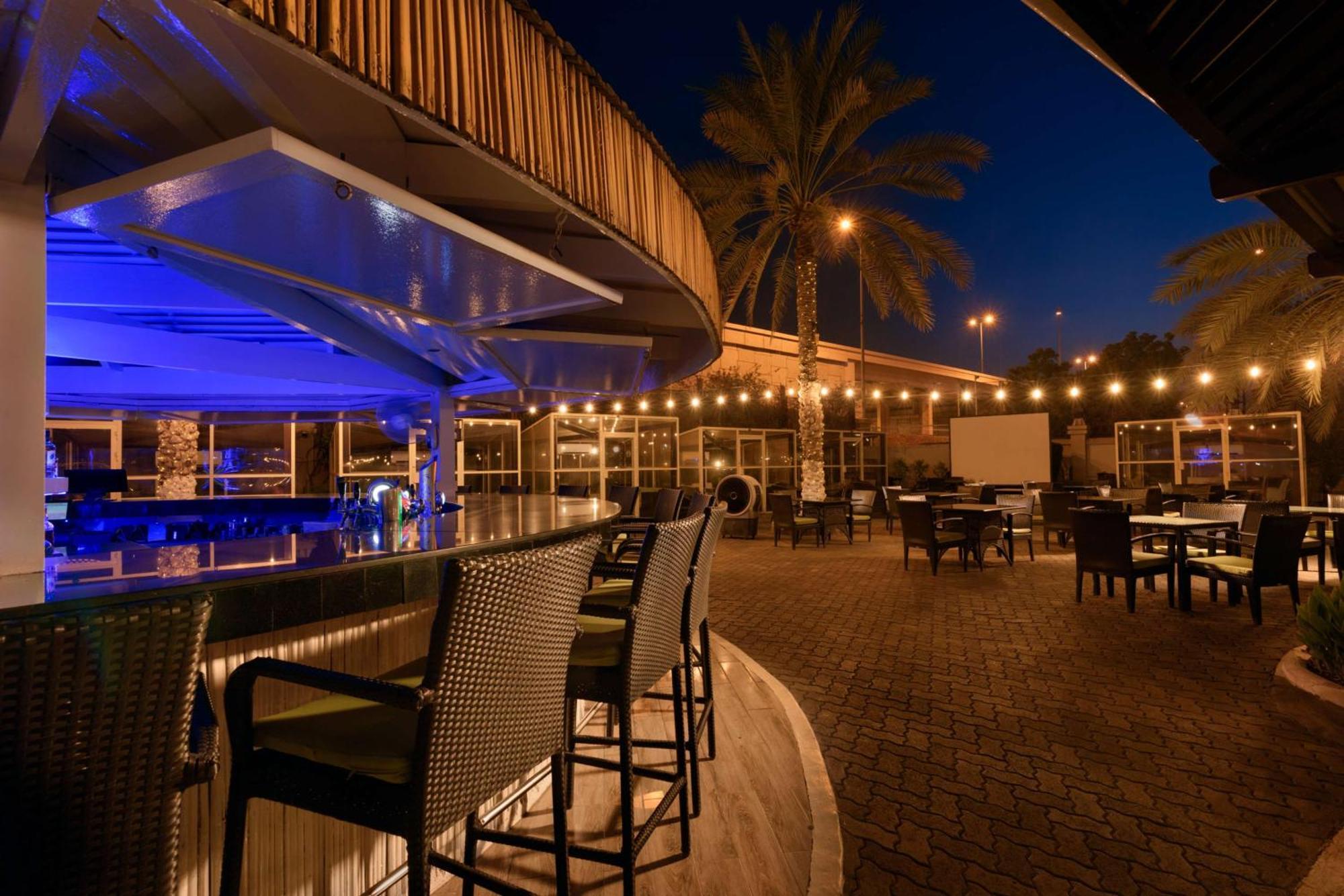 Radisson Blu Hotel, 4* Masqat
